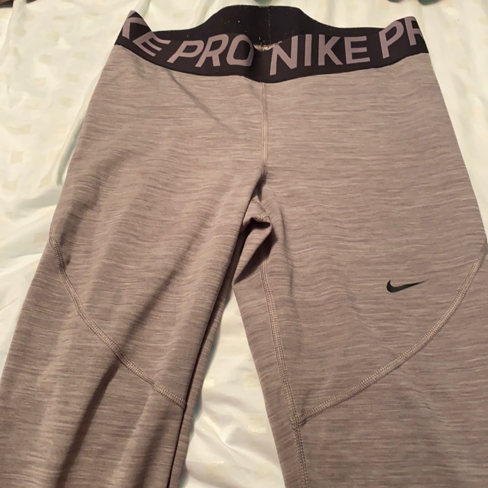 Nike pro leggings